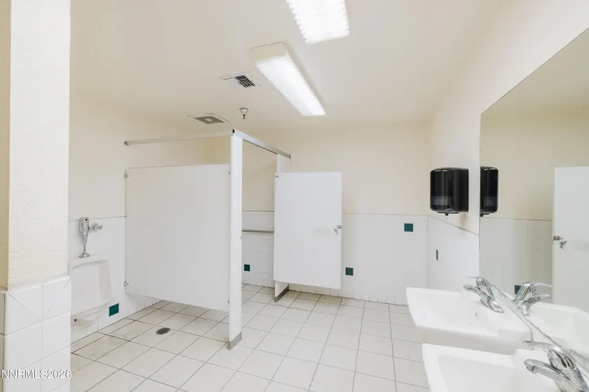 1345 Water, Elko, Nevada 89801, ,Commercial Lease,Manufactured,Water,0,260005661