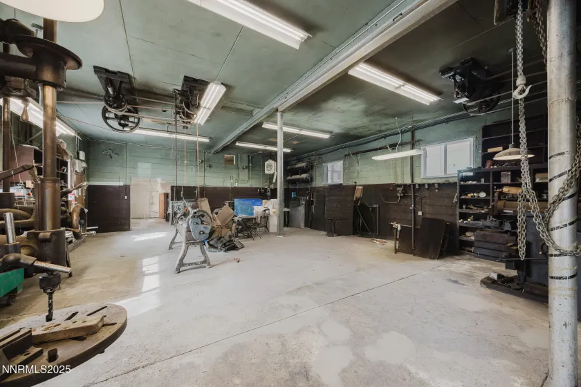 240 7th, Elko, Nevada 89801, ,Commercial Sale,Residential,7th,0,260005674