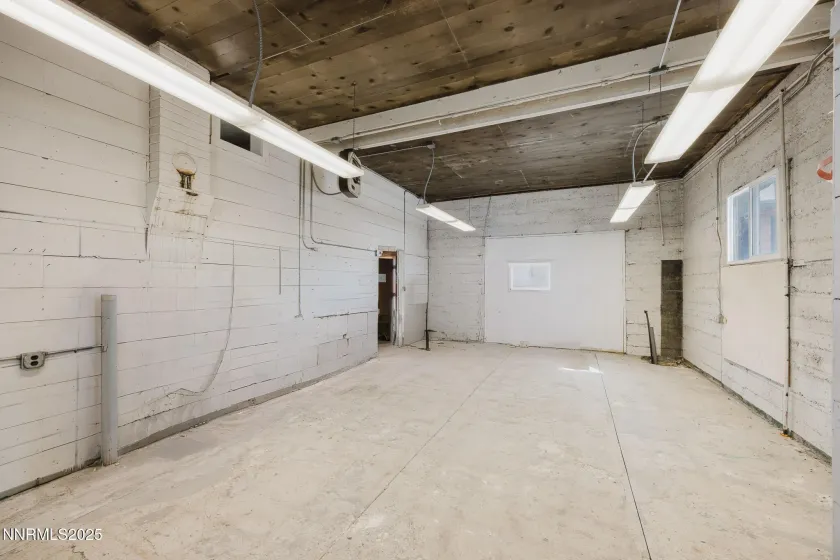 240 7th, Elko, Nevada 89801, ,Commercial Sale,Residential,7th,0,260005674