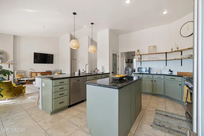 60 Hawk View, Wellington, Nevada 89444, 5 Bedrooms Bedrooms, ,4 BathroomsBathrooms,Residential,Residential,Hawk View,0,260005695