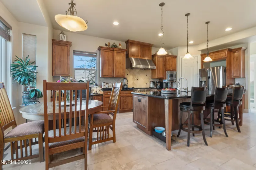 1915 Dakota Ridge, Reno, Nevada 89523, 3 Bedrooms Bedrooms, ,4 BathroomsBathrooms,Residential,Residential,Dakota Ridge,0,260005771