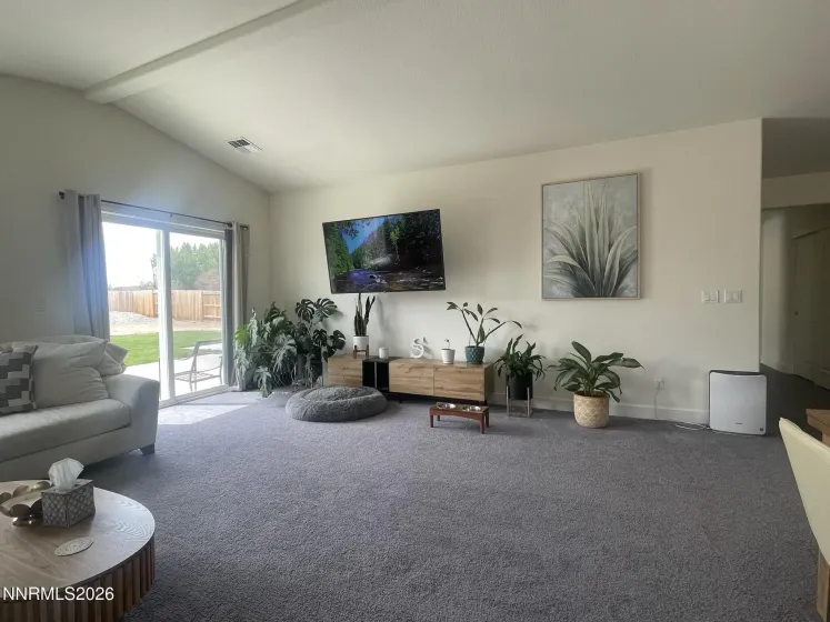 336 Littondale, Sparks, Nevada 89441, 4 Bedrooms Bedrooms, ,2 BathroomsBathrooms,Residential,Residential,Littondale,0,260005775