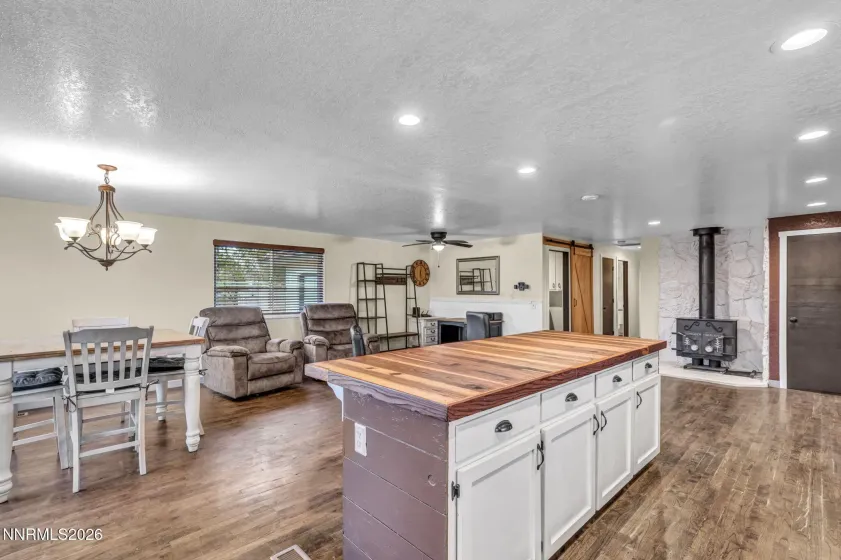 2635 Edmonds, Carson City, Nevada 89701, 3 Bedrooms Bedrooms, ,2 BathroomsBathrooms,Residential,Residential,Edmonds,0,260005783
