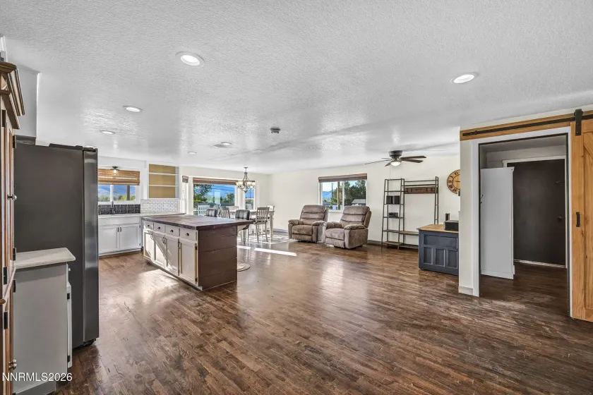 2635 Edmonds, Carson City, Nevada 89701, 3 Bedrooms Bedrooms, ,2 BathroomsBathrooms,Residential,Residential,Edmonds,0,260005783