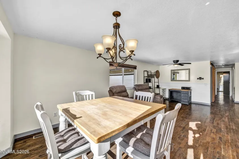 2635 Edmonds, Carson City, Nevada 89701, 3 Bedrooms Bedrooms, ,2 BathroomsBathrooms,Residential,Residential,Edmonds,0,260005783