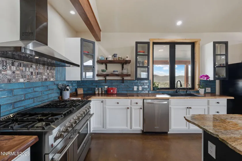 120 Columbia Hill, Reno, Nevada 89508, 3 Bedrooms Bedrooms, ,2 BathroomsBathrooms,Residential,Residential,Columbia Hill,0,260005724