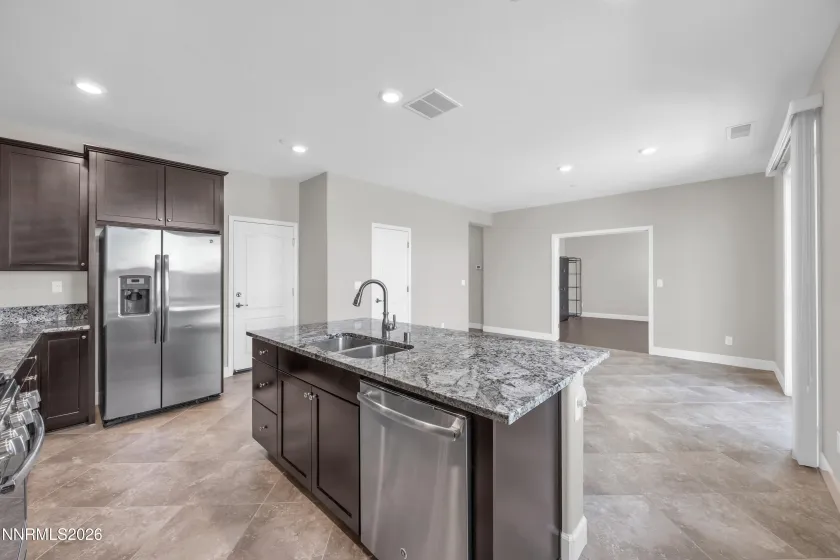 2703 Michelangelo, Sparks, Nevada 89434, 4 Bedrooms Bedrooms, ,4 BathroomsBathrooms,Residential,Residential,Michelangelo,0,260005736