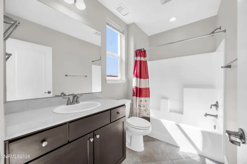 2703 Michelangelo, Sparks, Nevada 89434, 4 Bedrooms Bedrooms, ,4 BathroomsBathrooms,Residential,Residential,Michelangelo,0,260005736