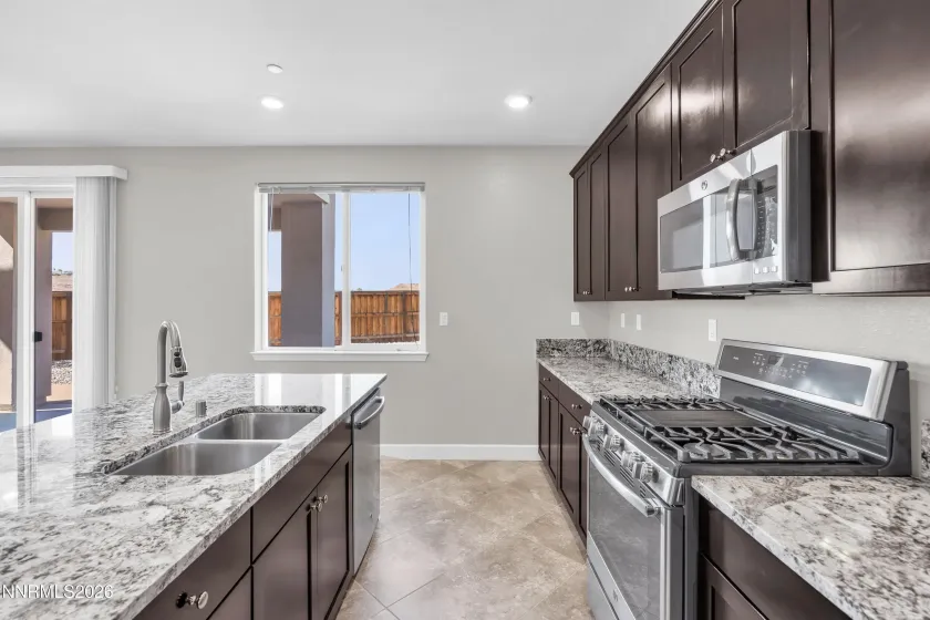 2703 Michelangelo, Sparks, Nevada 89434, 4 Bedrooms Bedrooms, ,4 BathroomsBathrooms,Residential,Residential,Michelangelo,0,260005736