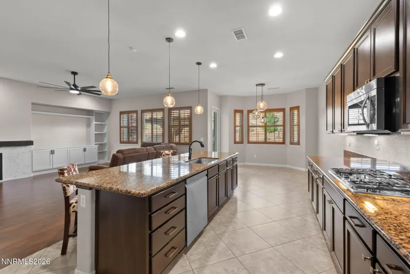 7939 Orange Plains, Sparks, Nevada 89436, 4 Bedrooms Bedrooms, ,3 BathroomsBathrooms,Residential,Residential,Orange Plains,0,260003709