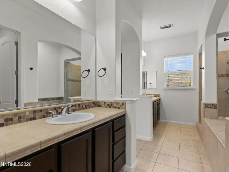 7939 Orange Plains, Sparks, Nevada 89436, 4 Bedrooms Bedrooms, ,3 BathroomsBathrooms,Residential,Residential,Orange Plains,0,260003709
