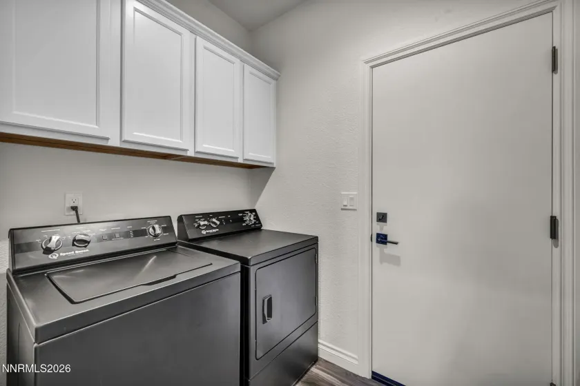 4042 Cold Springs, Reno, Nevada 89508, 3 Bedrooms Bedrooms, ,2 BathroomsBathrooms,Residential,Residential,Cold Springs,0,260005809