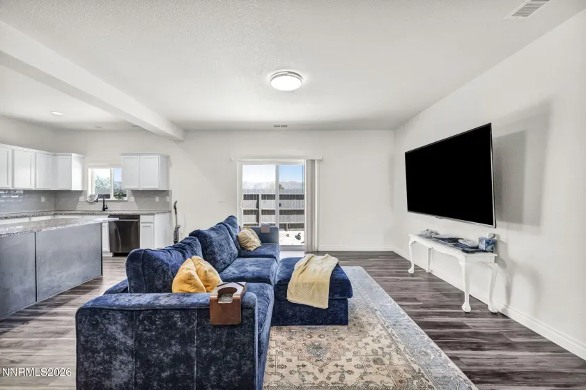4042 Cold Springs, Reno, Nevada 89508, 3 Bedrooms Bedrooms, ,2 BathroomsBathrooms,Residential,Residential,Cold Springs,0,260005809