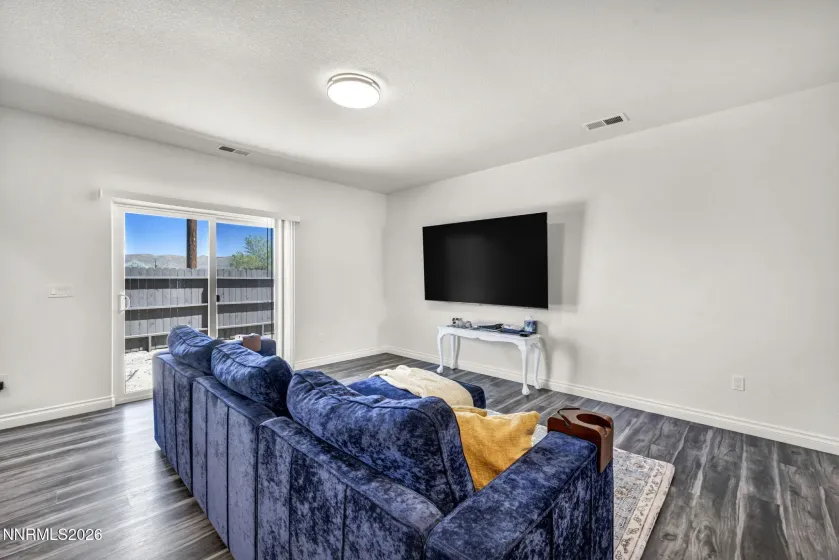 4042 Cold Springs, Reno, Nevada 89508, 3 Bedrooms Bedrooms, ,2 BathroomsBathrooms,Residential,Residential,Cold Springs,0,260005809