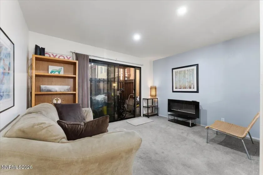 1000 Beck, Reno, Nevada 89509, 1 Bedroom Bedrooms, ,1 BathroomBathrooms,Residential,Residential,Beck,0,260005825
