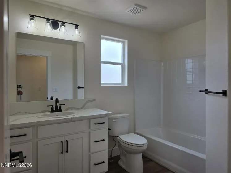 422 Seminole, Yerington, Nevada 89447, 3 Bedrooms Bedrooms, ,2 BathroomsBathrooms,Residential,Residential,Seminole,0,260005844