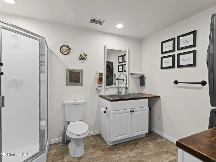 1321 Wilhelm, Gardnerville, Nevada 89460, 3 Bedrooms Bedrooms, ,3 BathroomsBathrooms,Residential,Residential,Wilhelm,0,260005851