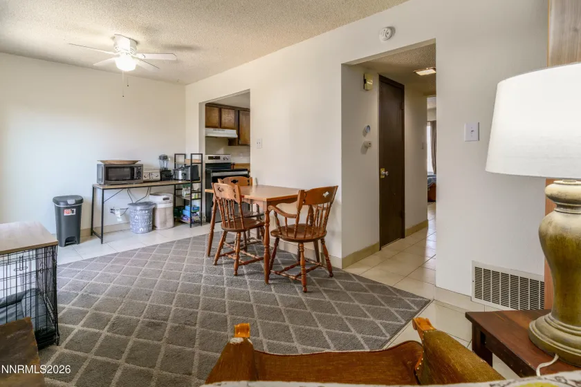 2127 Greyhaven, Sparks, Nevada 89431, 2 Bedrooms Bedrooms, ,2 BathroomsBathrooms,Residential,Residential,Greyhaven,0,260001347