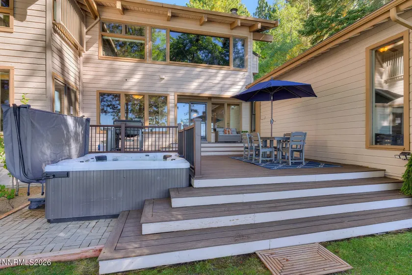 1011 Lakeshore, Incline Village, Nevada 89451, 6 Bedrooms Bedrooms, ,6 BathroomsBathrooms,Residential,Residential,Lakeshore,0,260005884