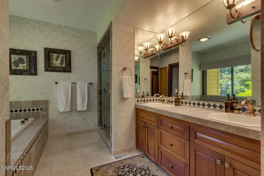 1011 Lakeshore, Incline Village, Nevada 89451, 6 Bedrooms Bedrooms, ,6 BathroomsBathrooms,Residential,Residential,Lakeshore,0,260005884