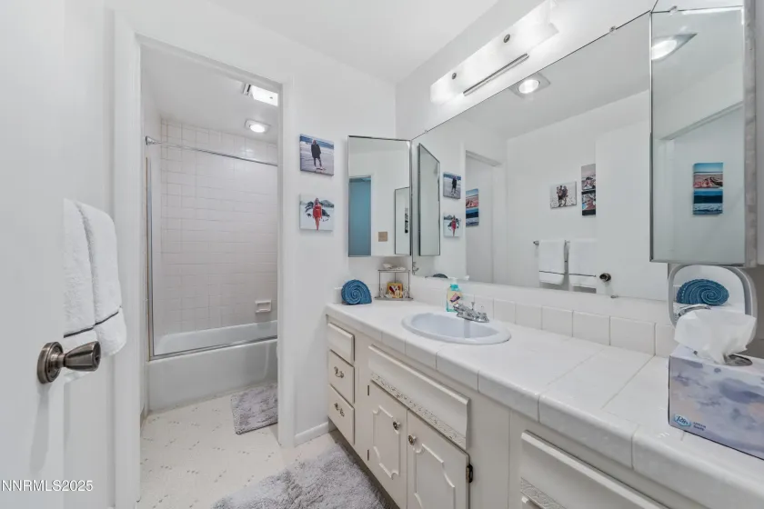 148 Lake Glen, Carson City, Nevada 89703, 2 Bedrooms Bedrooms, ,2 BathroomsBathrooms,Residential,Residential,Lake Glen,0,250057845