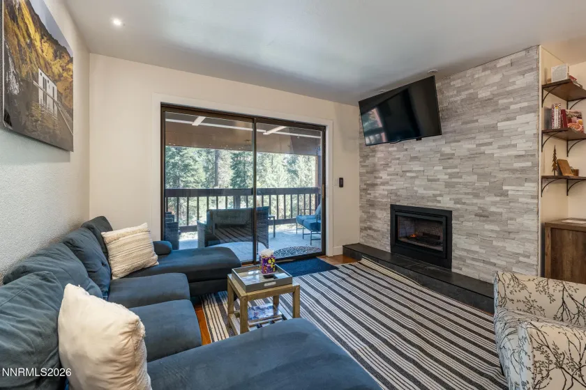 929 Southwood, Incline Village, Nevada 89451, 4 Bedrooms Bedrooms, ,4 BathroomsBathrooms,Residential,Residential,Southwood,0,260005910