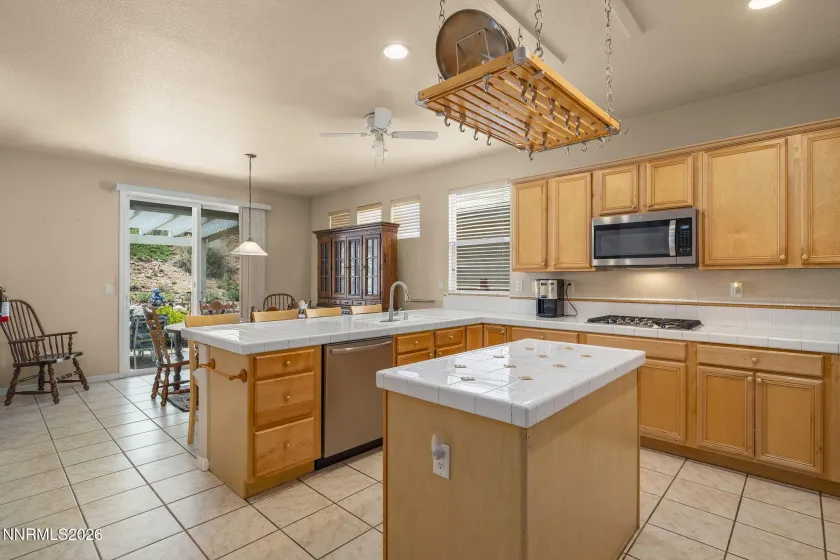3095 10 Mile, Sparks, Nevada 89436, 3 Bedrooms Bedrooms, ,3 BathroomsBathrooms,Residential,Residential,10 Mile,0,260005947