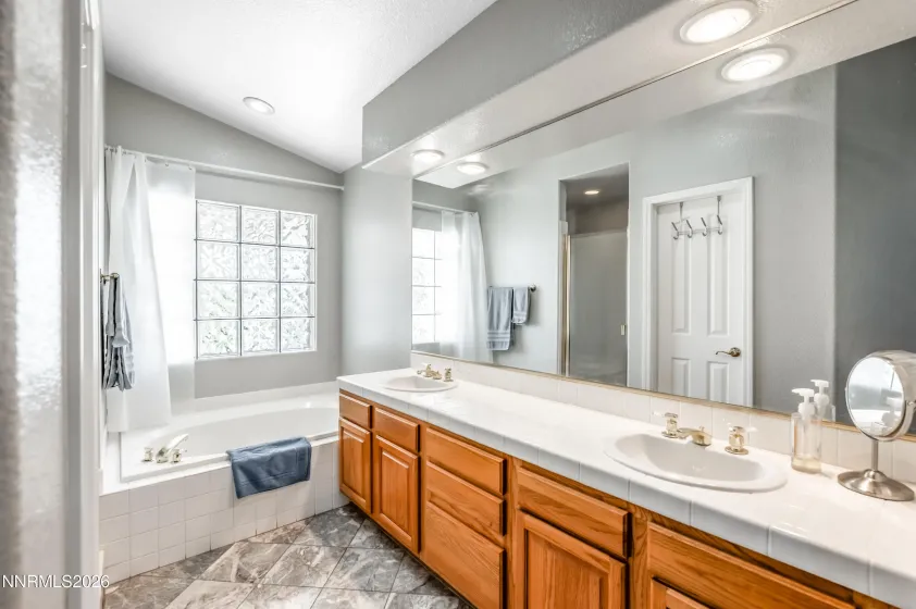 2540 Granite Springs, Reno, Nevada 89519, 3 Bedrooms Bedrooms, ,2 BathroomsBathrooms,Residential,Residential,Granite Springs,0,260005987