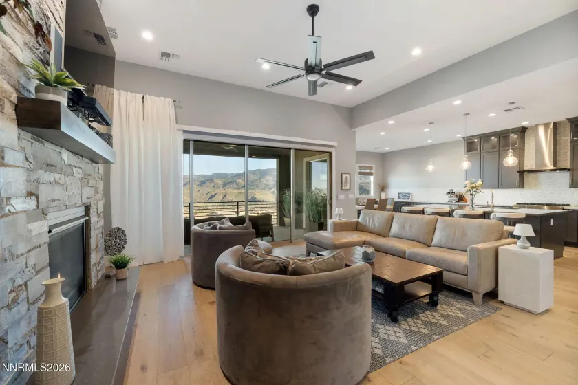 9180 Graycliff, Reno, Nevada 89523, 4 Bedrooms Bedrooms, ,5 BathroomsBathrooms,Residential,Residential,Graycliff,0,260005993
