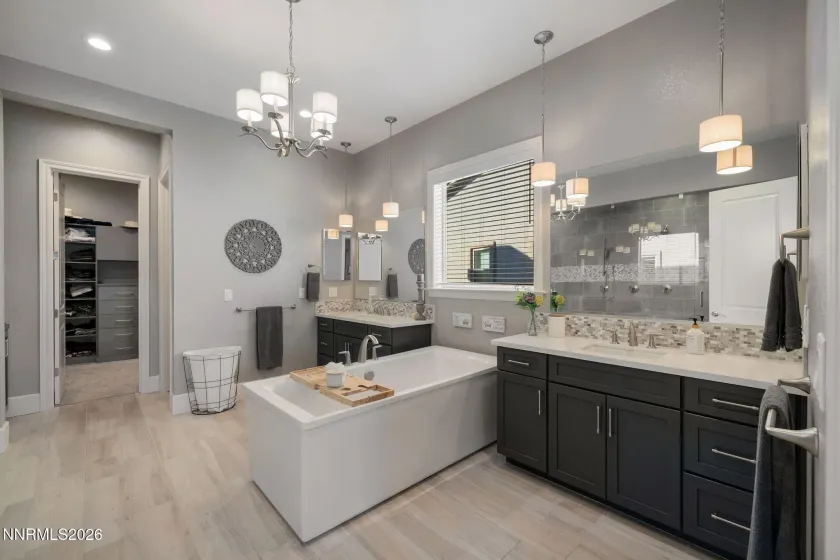 9180 Graycliff, Reno, Nevada 89523, 4 Bedrooms Bedrooms, ,5 BathroomsBathrooms,Residential,Residential,Graycliff,0,260005993