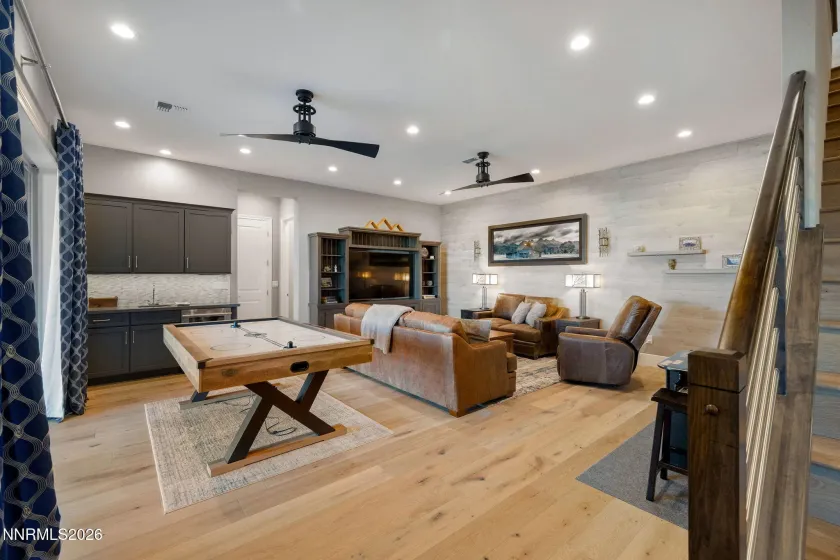 9180 Graycliff, Reno, Nevada 89523, 4 Bedrooms Bedrooms, ,5 BathroomsBathrooms,Residential,Residential,Graycliff,0,260005993
