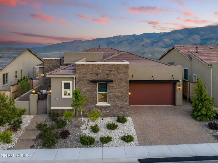 9180 Graycliff, Reno, Nevada 89523, 4 Bedrooms Bedrooms, ,5 BathroomsBathrooms,Residential,Residential,Graycliff,0,260005993