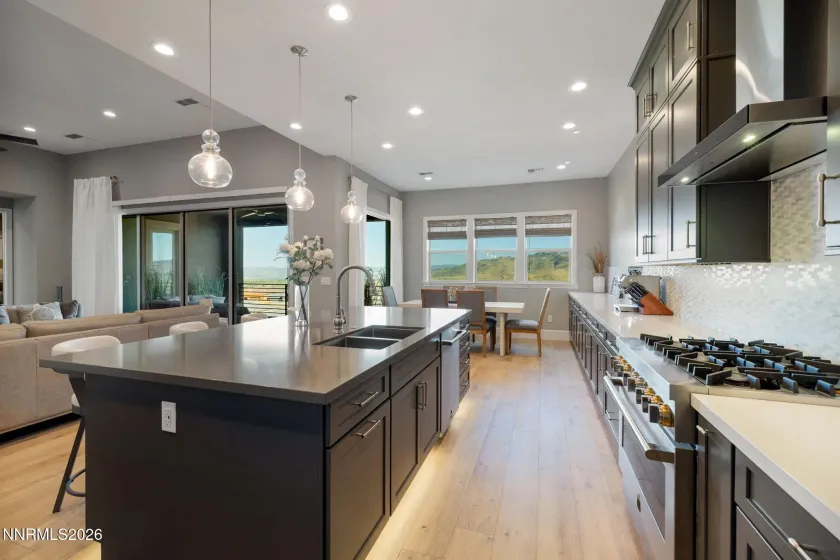 9180 Graycliff, Reno, Nevada 89523, 4 Bedrooms Bedrooms, ,5 BathroomsBathrooms,Residential,Residential,Graycliff,0,260005993