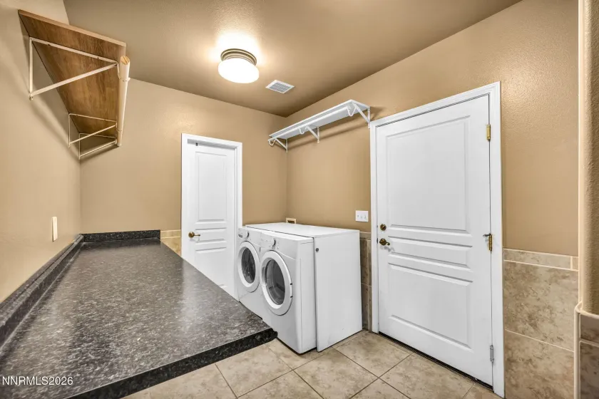 3457 Conte, Carson City, Nevada 89701, 5 Bedrooms Bedrooms, ,5 BathroomsBathrooms,Residential,Residential,Conte,0,260006000