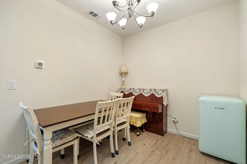 965 Centerville, Carson City, Nevada 89701, 3 Bedrooms Bedrooms, ,3 BathroomsBathrooms,Residential,Residential,Centerville,0,260006002