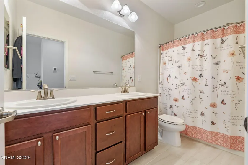 965 Centerville, Carson City, Nevada 89701, 3 Bedrooms Bedrooms, ,3 BathroomsBathrooms,Residential,Residential,Centerville,0,260006002
