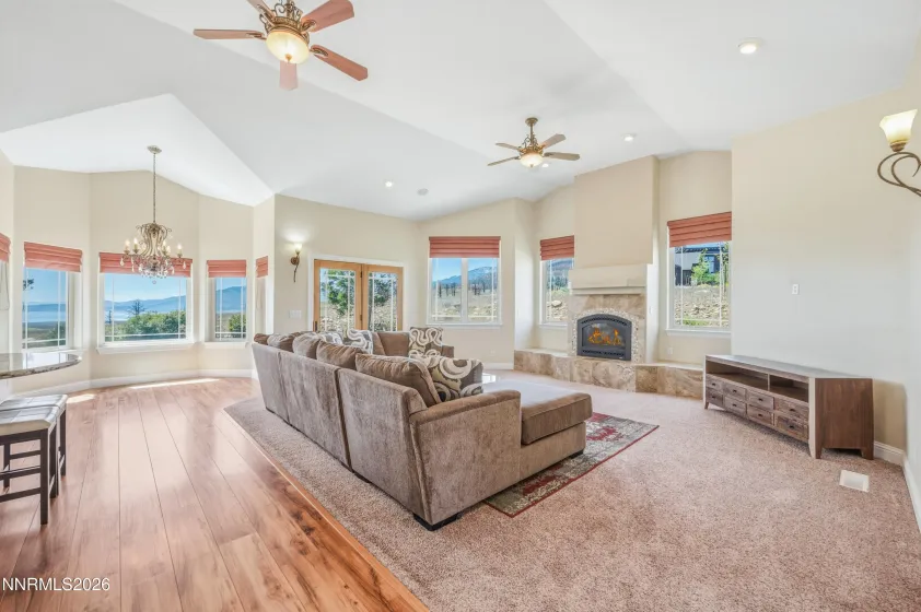227 Earlham, Reno, Nevada 89511, 3 Bedrooms Bedrooms, ,4 BathroomsBathrooms,Residential,Residential,Earlham,0,260006003