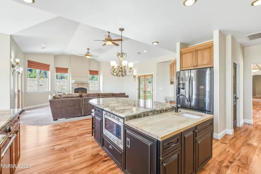 227 Earlham, Reno, Nevada 89511, 3 Bedrooms Bedrooms, ,4 BathroomsBathrooms,Residential,Residential,Earlham,0,260006003