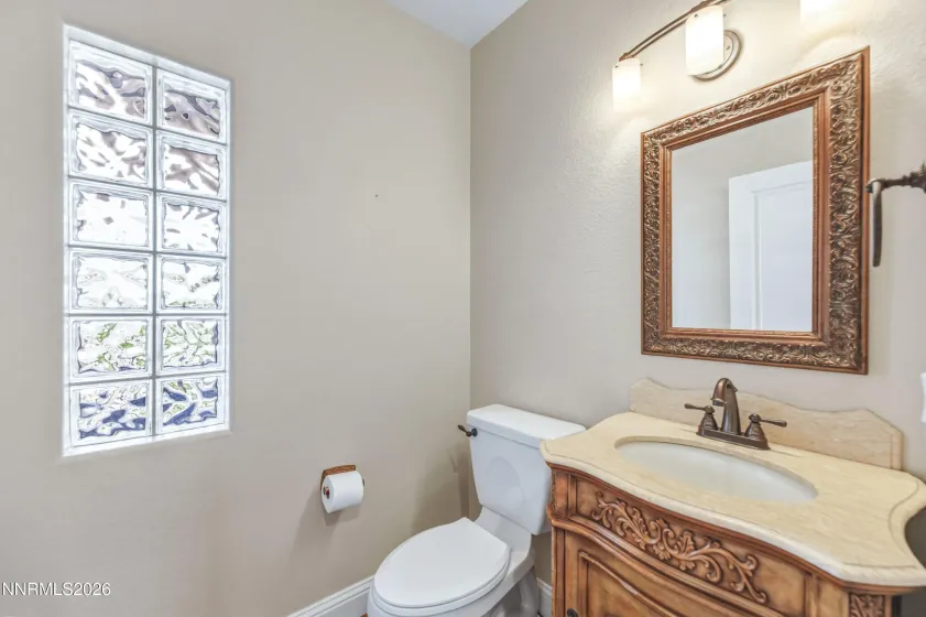 227 Earlham, Reno, Nevada 89511, 3 Bedrooms Bedrooms, ,4 BathroomsBathrooms,Residential,Residential,Earlham,0,260006003