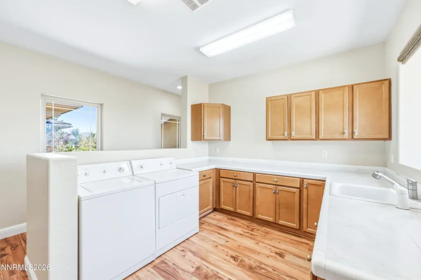 227 Earlham, Reno, Nevada 89511, 3 Bedrooms Bedrooms, ,4 BathroomsBathrooms,Residential,Residential,Earlham,0,260006003