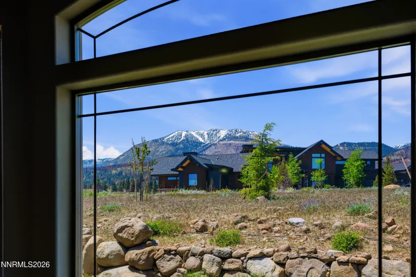 227 Earlham, Reno, Nevada 89511, 3 Bedrooms Bedrooms, ,4 BathroomsBathrooms,Residential,Residential,Earlham,0,260006003