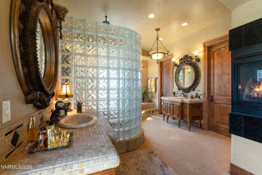 123 Andrew, Reno, Nevada 89521, 6 Bedrooms Bedrooms, ,6 BathroomsBathrooms,Residential,Residential,Andrew,0,260006067