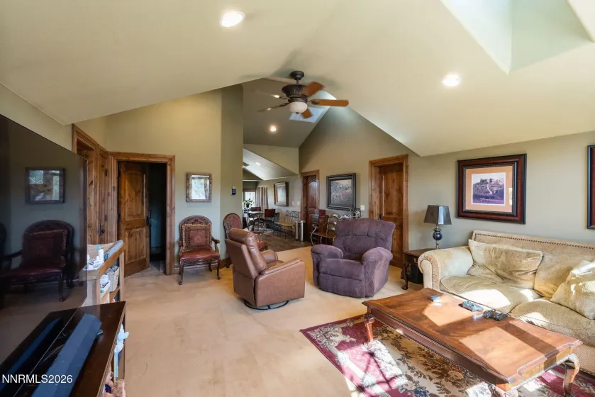 123 Andrew, Reno, Nevada 89521, 6 Bedrooms Bedrooms, ,6 BathroomsBathrooms,Residential,Residential,Andrew,0,260006067