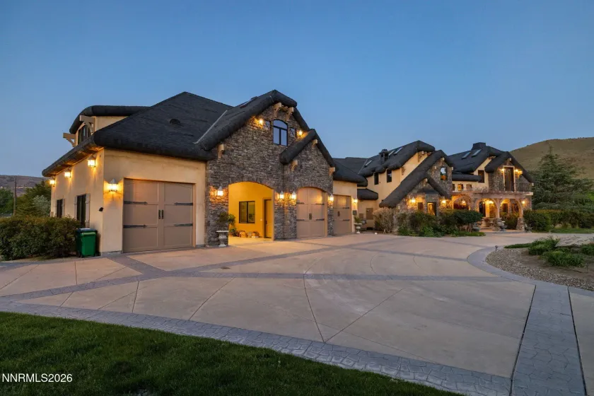 123 Andrew, Reno, Nevada 89521, 6 Bedrooms Bedrooms, ,6 BathroomsBathrooms,Residential,Residential,Andrew,0,260006067