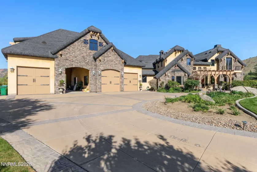 123 Andrew, Reno, Nevada 89521, 6 Bedrooms Bedrooms, ,6 BathroomsBathrooms,Residential,Residential,Andrew,0,260006067