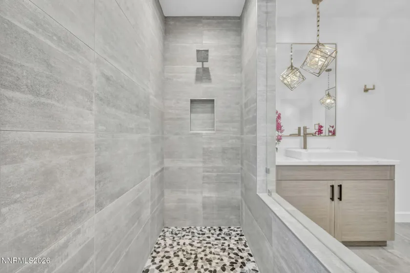 605 Braided Rope, Reno, Nevada 89511, 2 Bedrooms Bedrooms, ,3 BathroomsBathrooms,Residential,Residential,Braided Rope,0,260006074