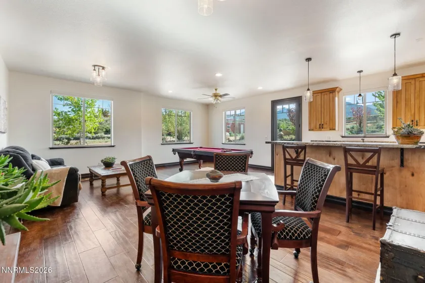 5764 Carl Dr, Reno, Nevada 89511, 3 Bedrooms Bedrooms, ,3 BathroomsBathrooms,Residential,Residential,Carl Dr,0,260006080