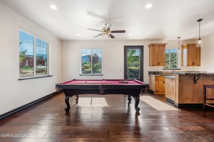 5764 Carl Dr, Reno, Nevada 89511, 3 Bedrooms Bedrooms, ,3 BathroomsBathrooms,Residential,Residential,Carl Dr,0,260006080