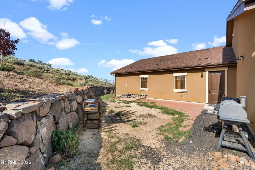 5764 Carl Dr, Reno, Nevada 89511, 3 Bedrooms Bedrooms, ,3 BathroomsBathrooms,Residential,Residential,Carl Dr,0,260006080