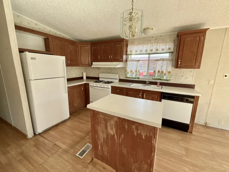 170 Koontz Lane #157, Carson City, Nevada 89701, 3 Bedrooms Bedrooms, 9 Rooms Rooms,2 BathroomsBathrooms,Manufactured,Residential,157,Koontz,260006110